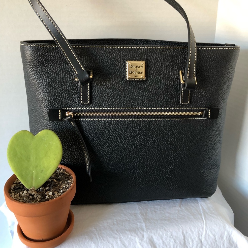 Dooney & Bourke Shopper Tote NWT